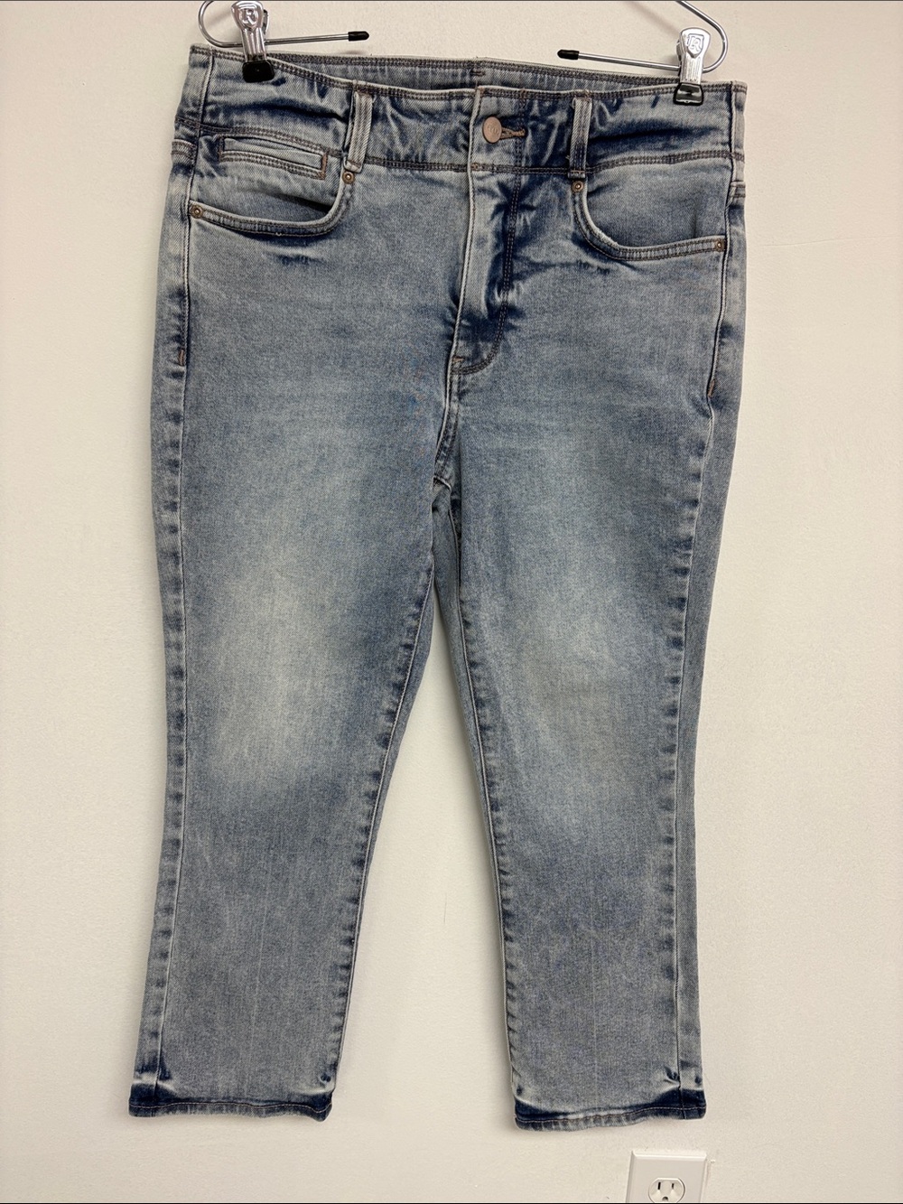 NYDJ Ami Skinny Crop Jeans Size 6 Lift Tuck Light Wash Stretch